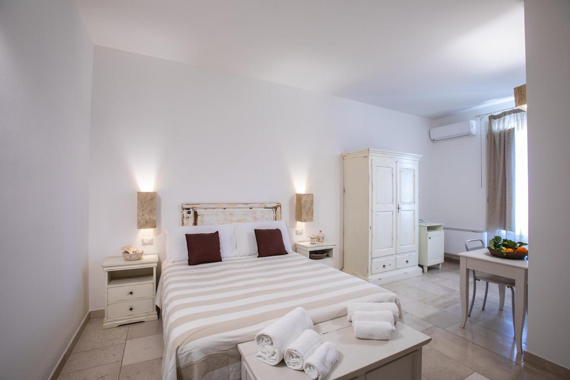 Il Torrino B&B Sannicola Bagian luar foto